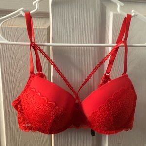 Sexy red bra, Fredricks of Hollywood 32C